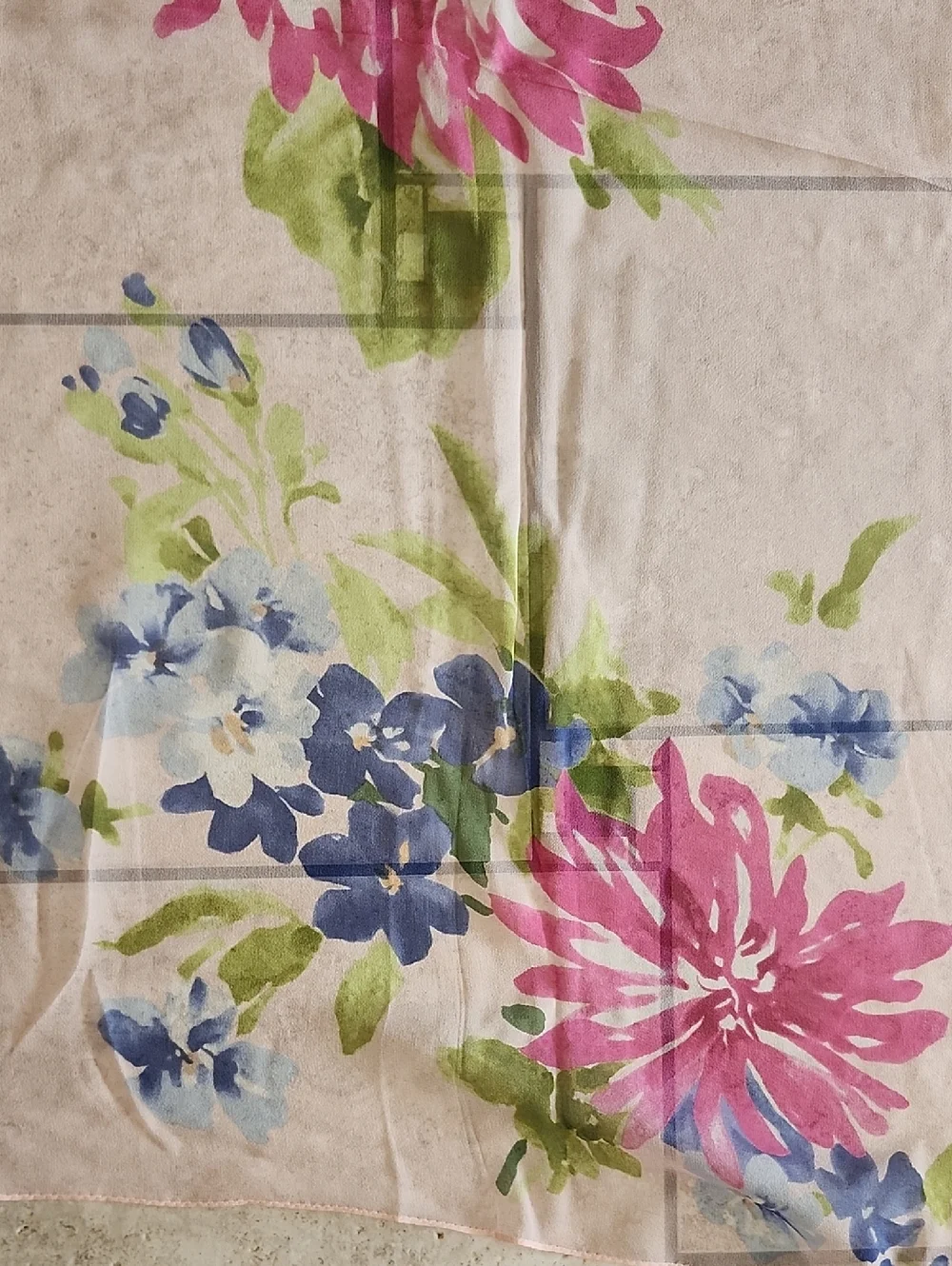 NWT Echo Pink Floral Watercolor Print Lightweight Silk Sheer Scarf - Picture 10 of 12